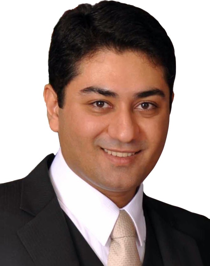 Dr. Roberto Muhájir Rahnemay Rabbani